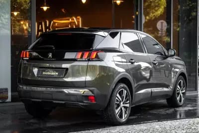 Vendo Peugeot 3008 2019 - 17850 EUR, 63281 km - AUTO.MOTO.pt