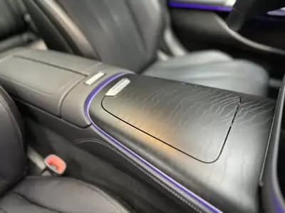 Vendo Mercedes-Benz E 300 2024 - 61500 EUR, 63000 km - AUTO.MOTO.pt