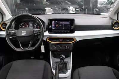 Vendo SEAT Arona 2021 - 15900 EUR, 61331 km - AUTO.MOTO.pt