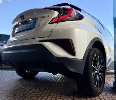 Vendo Toyota C-HR 2019 - 23950 EUR, 95000 km - AUTO.MOTO.pt