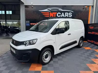 Sell Peugeot Partner 2021 - 13900 EUR, 116841 km - AUTO.MOTO.pt