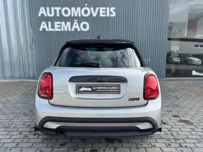 Sell MINI 2023 - 25750 EUR, 34717 km - AUTO.MOTO.pt