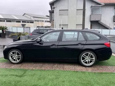 Vendo BMW 320 2013 - 13900 EUR, 220000 km - AUTO.MOTO.pt