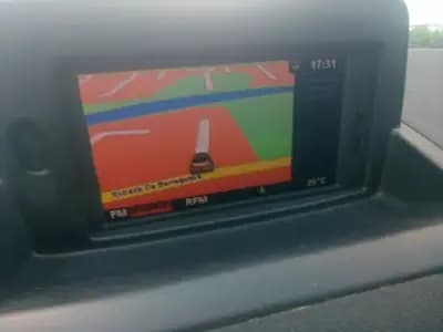 Vendo Renault Clio 2010 - 6500 EUR, 100000 km - AUTO.MOTO.pt