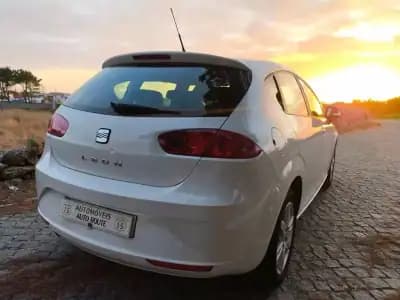 Vendo SEAT Leon 2012 - 8965 EUR, 168000 km - AUTO.MOTO.pt