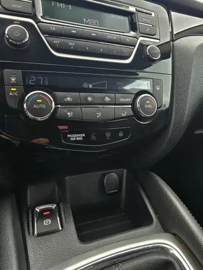 Sell Nissan Qashqai 2015 - 14900 EUR, 183000 km - AUTO.MOTO.pt