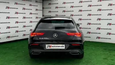 Sell Mercedes-Benz CLA 250 2021 - 29990 EUR, 135200 km - AUTO.MOTO.pt