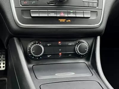 Sell Mercedes-Benz GLA 180 2016 - 22500 EUR, 148000 km - AUTO.MOTO.pt