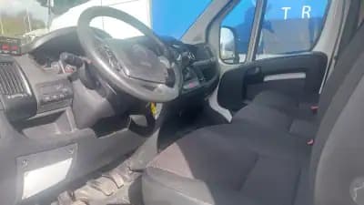 Sell Citroën Jumper 2020 - 12750 EUR, 259998 km - AUTO.MOTO.pt