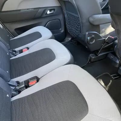 Vendo Citroën C4 Picasso 2016 - 13990 EUR, 168400 km - AUTO.MOTO.pt