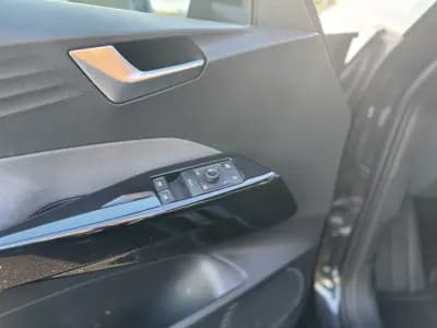 Vendo Volkswagen ID.3 2021 - 19900 EUR, 71000 km - AUTO.MOTO.pt