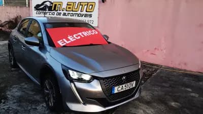 Sell Peugeot e-208 2021 - 17500 EUR, 49000 km - AUTO.MOTO.pt
