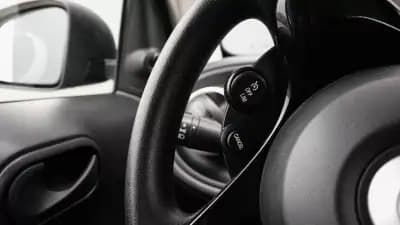 Vendo Smart Fortwo Cabrio 2017 - 11200 EUR, 73000 km - AUTO.MOTO.pt