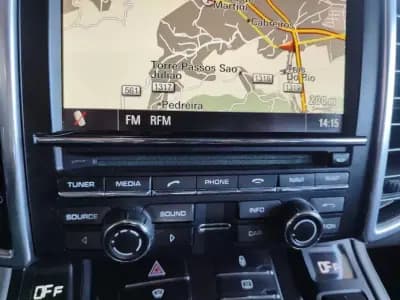 Sell Porsche Cayenne 2012 - 24990 EUR, 267800 km - AUTO.MOTO.pt