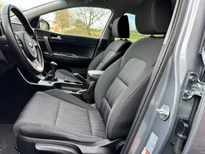 Sell Kia Sportage 2021 - 21900 EUR, 91000 km - AUTO.MOTO.pt