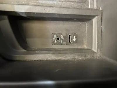 Sell BMW 118 2015 - 13999 EUR, 164000 km - AUTO.MOTO.pt