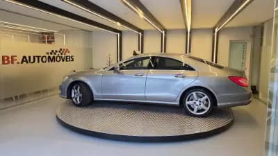 Vendo Mercedes-Benz CLS 250 2012 - 22500 EUR, 197255 km - AUTO.MOTO.pt