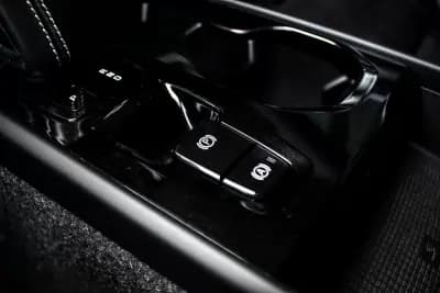 Vendo Volvo XC 40 2020 - 28980 EUR, 88796 km - AUTO.MOTO.pt