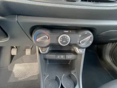 Sell Kia Picanto 2020 - 10800 EUR, 71398 km - AUTO.MOTO.pt