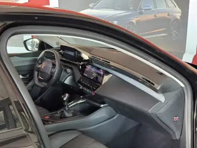 Vendo Peugeot 308 SW 2022 - 19990 EUR, 123591 km - AUTO.MOTO.pt