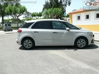 Vendo Citroën C4 Picasso 2017 - 14250 EUR, 154000 km - AUTO.MOTO.pt