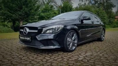 Vendo Mercedes-Benz CLA 200 2018 - 24900 EUR, 141000 km - AUTO.MOTO.pt
