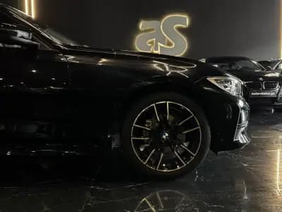 Vendo BMW 318 2022 - 29990 EUR, 100253 km - AUTO.MOTO.pt