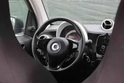 Vendo Smart Fortwo Cabrio 2015 - 8900 EUR, 50800 km - AUTO.MOTO.pt