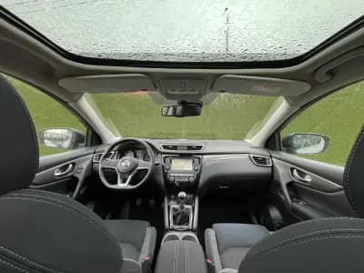 Sell Nissan Qashqai 2017 - 18500 EUR, 128000 km - AUTO.MOTO.pt