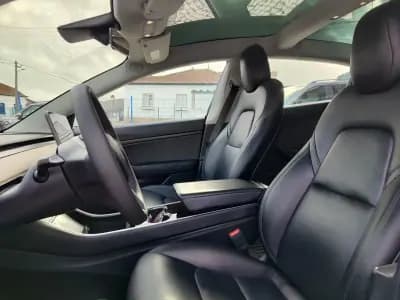 Sell Tesla Model 3 2019 - 18900 EUR, 125000 km - AUTO.MOTO.pt