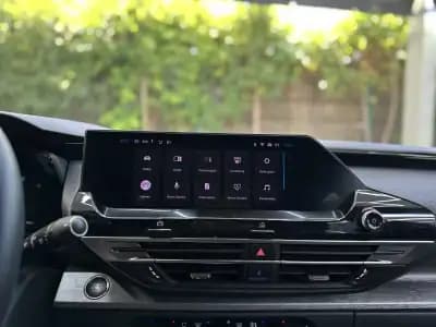 Vendo Citroën C5 X 2023 - 19000 EUR, 97000 km - AUTO.MOTO.pt