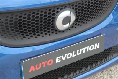 Vendo Smart Fortwo Cabrio 2015 - 8900 EUR, 50800 km - AUTO.MOTO.pt