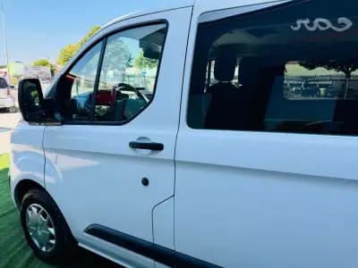 Vendo Ford Transit Custom 2016 - 24500 EUR, 217344 km - AUTO.MOTO.pt