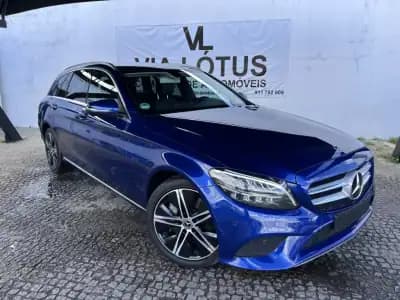 Vendo Mercedes-Benz C 300 2020 - 28499 EUR, 118000 km - AUTO.MOTO.pt