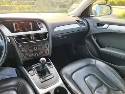 Vendo Audi A4 Avant 2011 - 11500 EUR, 253280 km - AUTO.MOTO.pt