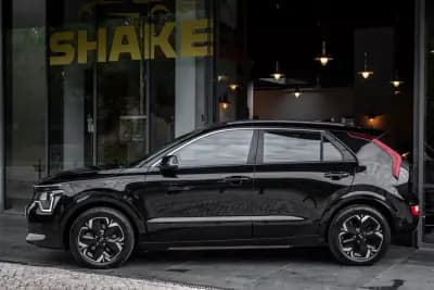 Vendo Kia Niro EV 2023 - 27990 EUR, 42094 km - AUTO.MOTO.pt