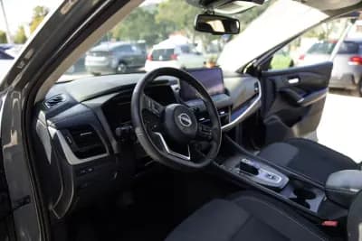 Vendo Nissan Qashqai 2024 - 28900 EUR, 58470 km - AUTO.MOTO.pt