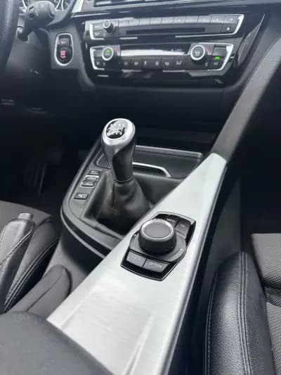 Sell BMW 320 2015 - 14900 EUR, 150000 km - AUTO.MOTO.pt