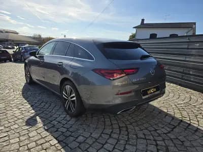 Vendo Mercedes-Benz CLA 180 2022 - 25900 EUR, 146000 km - AUTO.MOTO.pt