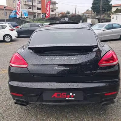 Vendo Porsche Panamera 2013 - 41500 EUR, 113000 km - AUTO.MOTO.pt