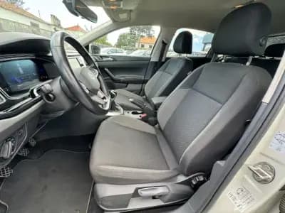 Vendo Volkswagen Polo 2022 - 18900 EUR, 75579 km - AUTO.MOTO.pt