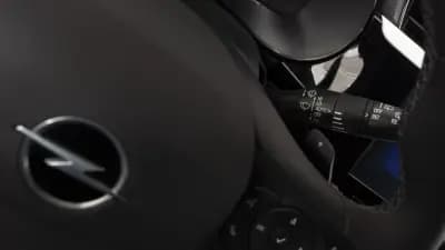 Sell Opel Corsa 2025 - 19900 EUR, 25000 km - AUTO.MOTO.pt