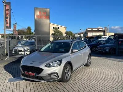 Sell Ford Focus 2020 - 17750 EUR, 84000 km - AUTO.MOTO.pt
