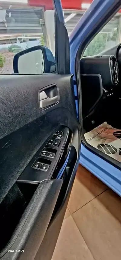 Sell Kia Picanto 2017 - 8350 EUR, 40643 km - AUTO.MOTO.pt