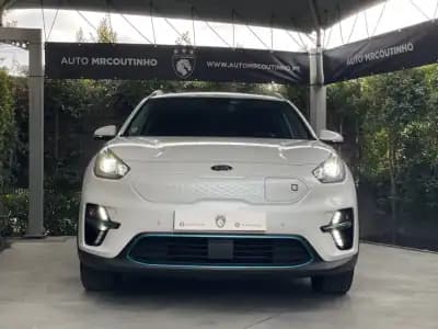 Sell Kia e-Niro 2021 - 33500 EUR, 69000 km - AUTO.MOTO.pt