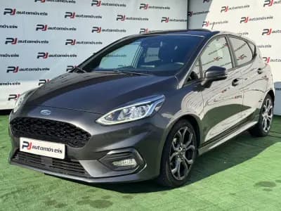 Sell Ford Fiesta 2019 - 12990 EUR, 111400 km - AUTO.MOTO.pt