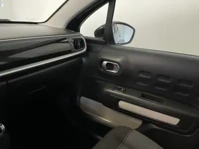 Vendo Citroën C3 2017 - 9250 EUR, 111033 km - AUTO.MOTO.pt