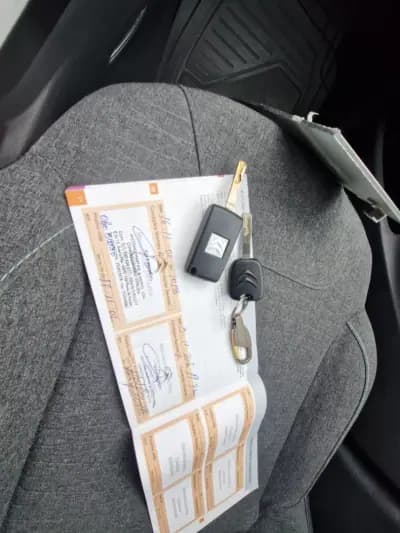 Vendo Citroën C3 2015 - 9990 EUR, 112000 km - AUTO.MOTO.pt