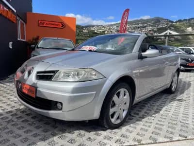 Sell Renault Mégane Cabrio 2008 - 6950 EUR, 255883 km - AUTO.MOTO.pt