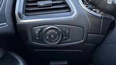 Sell Ford S-Max 2016 - 16999 EUR, 170121 km - AUTO.MOTO.pt